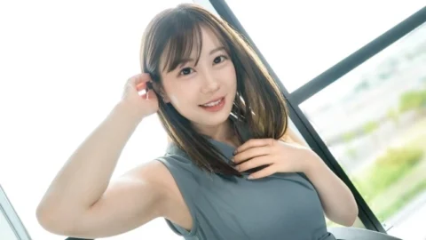 SIRO-5575 “[A roaring sense of transparency] Her smooth, supple skin bounces back and forth as she has sex for the first time in a while. Her moans and hip movements are unthinkable coming from such a quiet and innocent girl, and you’ll cum inst