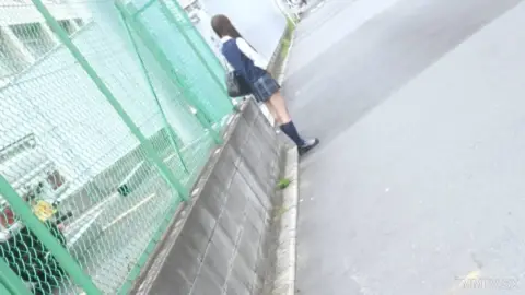 FC2-PPV-4936500 【Unreleased Footage with Face Shown】SSS-class 18-year-old yui-chan aspiring for a career in beauty. First time getting creampied by an old man in the pink pussy of a slender schoolgirl with fair skin. One of a kind. FC2 Electronic Market