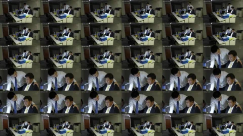 [UNCENSORED-LEAK] NTRH-023 The woman working at the Married Woman Delivery Health Service wearing a mask to hide her identity is the wife of my boss, whom I hate to death. To keep her quiet, I gave her 20 free creampies as a meat urinal NTR