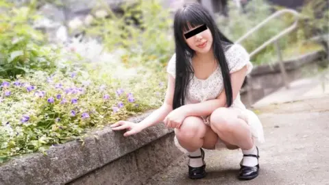 10MUSUME-032218_01 10musume-032218_01 – Amateur First Shot! I Love Sex